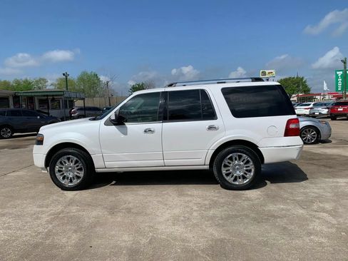 Used 2014 Ford Expedition Limited RWD image 9