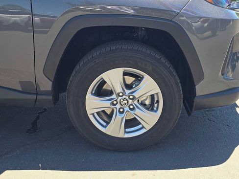 Certified 2025 Toyota RAV4 LE AWD/4WD image 9
