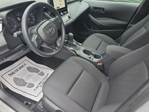 Certified 2023 Toyota Corolla LE image 10