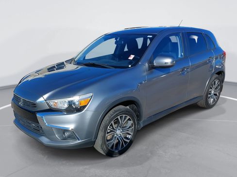 Used 2016 Mitsubishi Outlander Sport ES image 1