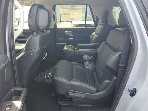 New 2026 Ford Expedition Max Platinum w/ Driver's Package image 13