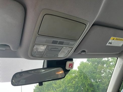 Used 2018 Honda Accord LX image 22