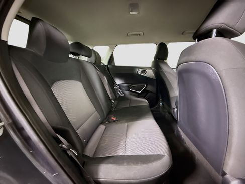 Used 2023 Kia Soul LX w/ Option Group 015 FWD image 26