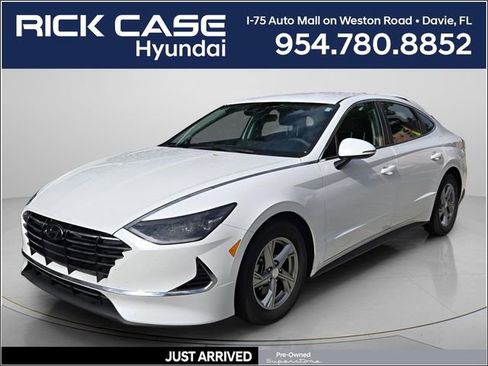 Used 2023 Hyundai Sonata SE FWD image 1