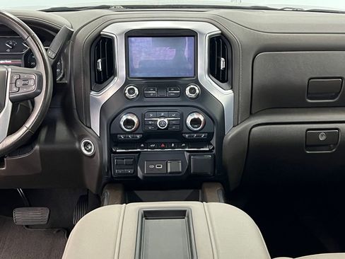 Used 2021 GMC Sierra 1500 SLT w/ SLT Premium Package AWD/4WD image 19