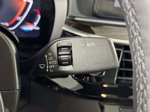 Used 2023 BMW 540i xDrive w/ M Sport Package AWD/4WD image 24