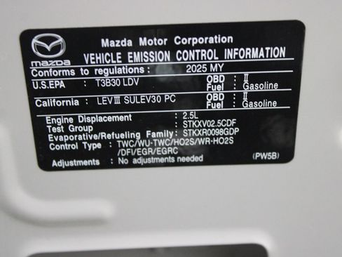 Used 2025 MAZDA CX-30 AWD 2.5 S w/ Preferred Package image 38