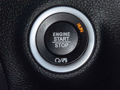 Used 2022 Dodge Challenger R/T RWD image 24