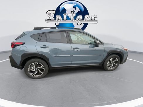 Used 2025 Subaru Crosstrek 2.0i Premium image 10