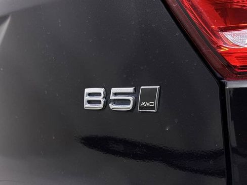 Used 2023 Volvo XC40 B5 Plus AWD/4WD image 33