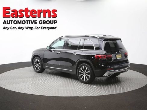 Used 2022 Mercedes-Benz GLB 250 4MATIC w/ Premium Package Lite image 64