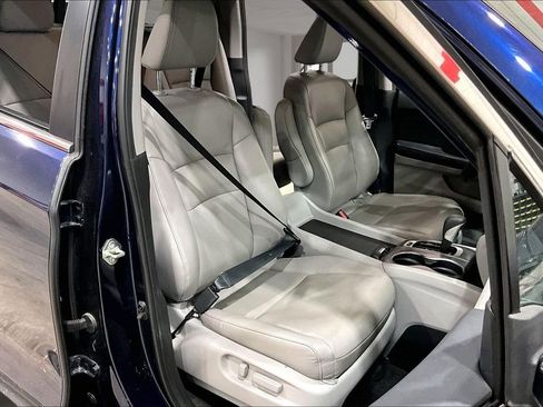 Used 2019 Honda Ridgeline RTL image 8