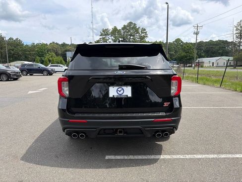Used 2022 Ford Explorer ST w/ Equipment Group 401A AWD/4WD image 10