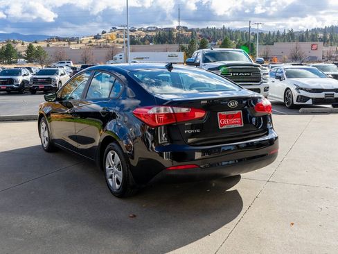 Used 2016 Kia Forte LX image 5
