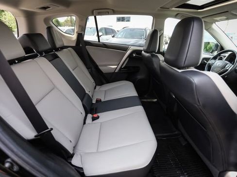 Used 2018 Toyota RAV4 Limited w/ Advanced Technology Package AWD/4WD image 56