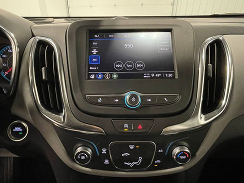 Used 2024 Chevrolet Equinox LS image 31