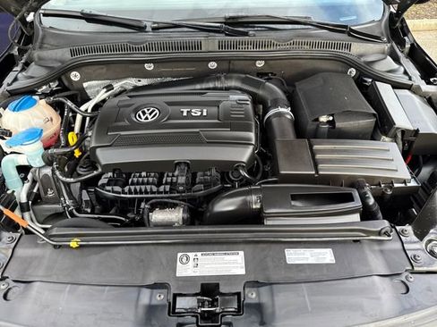 Used 2014 Volkswagen Jetta SE image 25