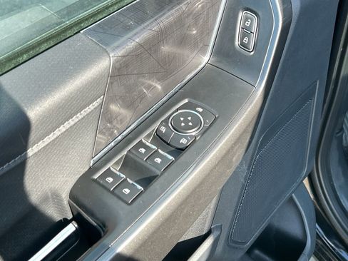 Used 2022 Ford F150 XLT w/ Equipment Group 302A High image 13