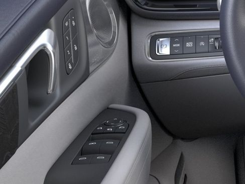 New 2027 Buick Enclave Avenir w/ LPO, Floor Liner Package FWD image 22