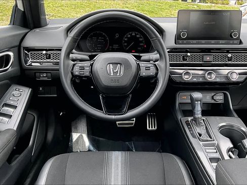 Used 2025 Honda Civic Sport image 6