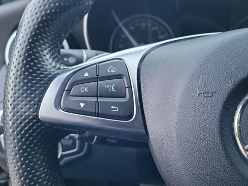 Used 2018 Mercedes-Benz C 300 Sedan image 25