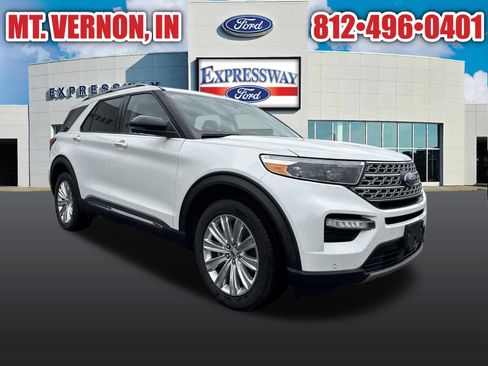 Used 2022 Ford Explorer Limited w/ Equipment Group 301A AWD/4WD image 3