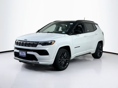 Used 2022 Jeep Compass High Altitude AWD/4WD image 1