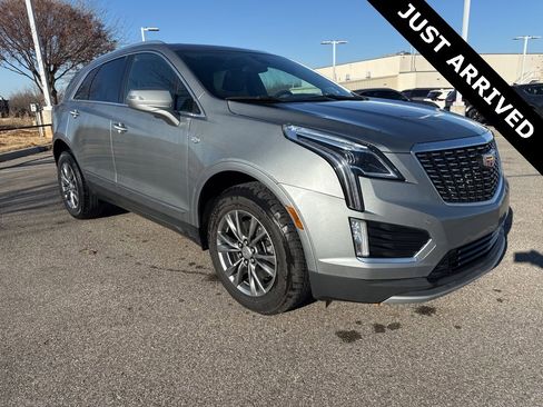 Used 2023 Cadillac XT5 Premium Luxury image 3