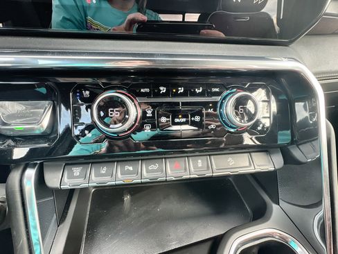 New 2026 GMC Sierra 2500 Denali Ultimate image 53