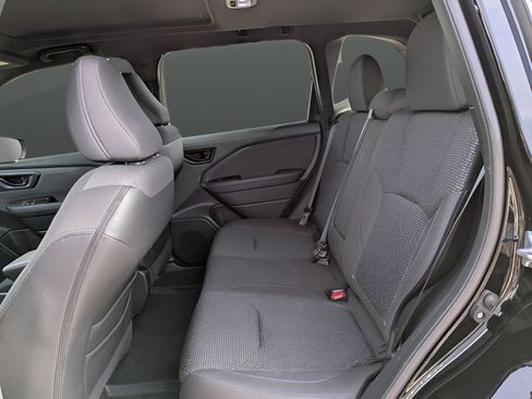 Used 2026 Subaru Forester Premium AWD/4WD image 12