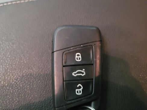 Used 2024 Volkswagen Taos S FWD image 32
