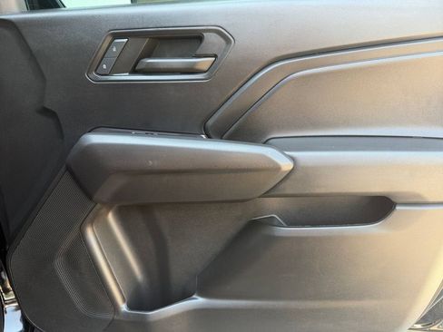 Used 2024 Chevrolet Colorado Trail Boss AWD/4WD image 16