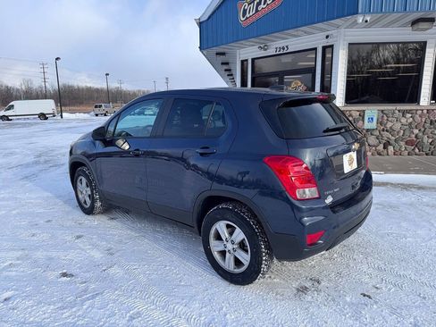 Used 2019 Chevrolet Trax LS w/ Tint and Cruise Package image 7