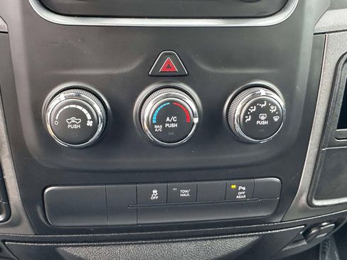Used 2019 RAM 1500 Tradesman AWD/4WD image 13