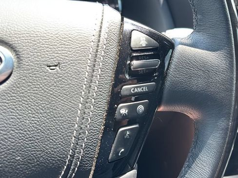 Used 2023 INFINITI QX80 Sensory w/ All-Season Package AWD/4WD image 27