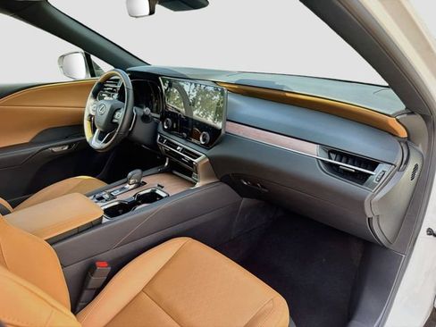 Used 2025 Lexus RX 350 Premium Plus w/ Accessory Package (Z1) FWD image 15