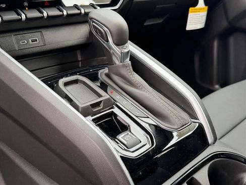 New 2026 Chevrolet Colorado LT RWD image 13