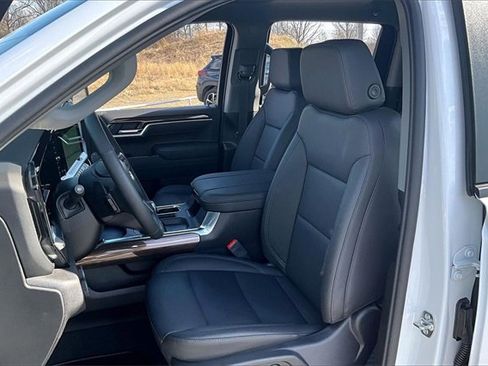 New 2026 Chevrolet Silverado 1500 LT w/ Leather Package image 9