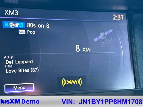 Used 2017 INFINITI Q70 L 3.7 w/ Deluxe Touring Package image 22