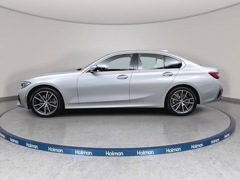 Used 2019 BMW 330i xDrive Sedan w/ Convenience Package image 9