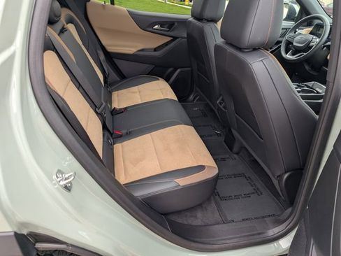 Used 2025 Chevrolet Equinox ACTIV w/ Safety and Technology Package AWD/4WD image 6