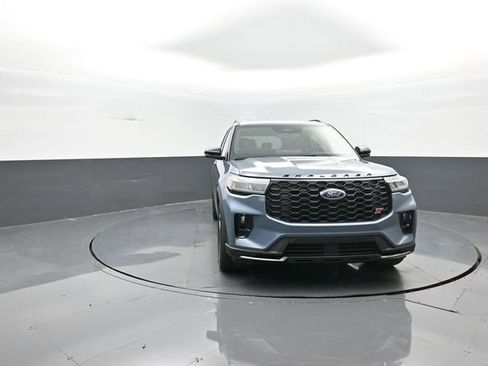 New 2026 Ford Explorer ST w/ Sun And Sound Package image 2