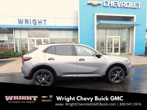 Used 2021 Buick Envision Essence w/ Technology Package I image 2