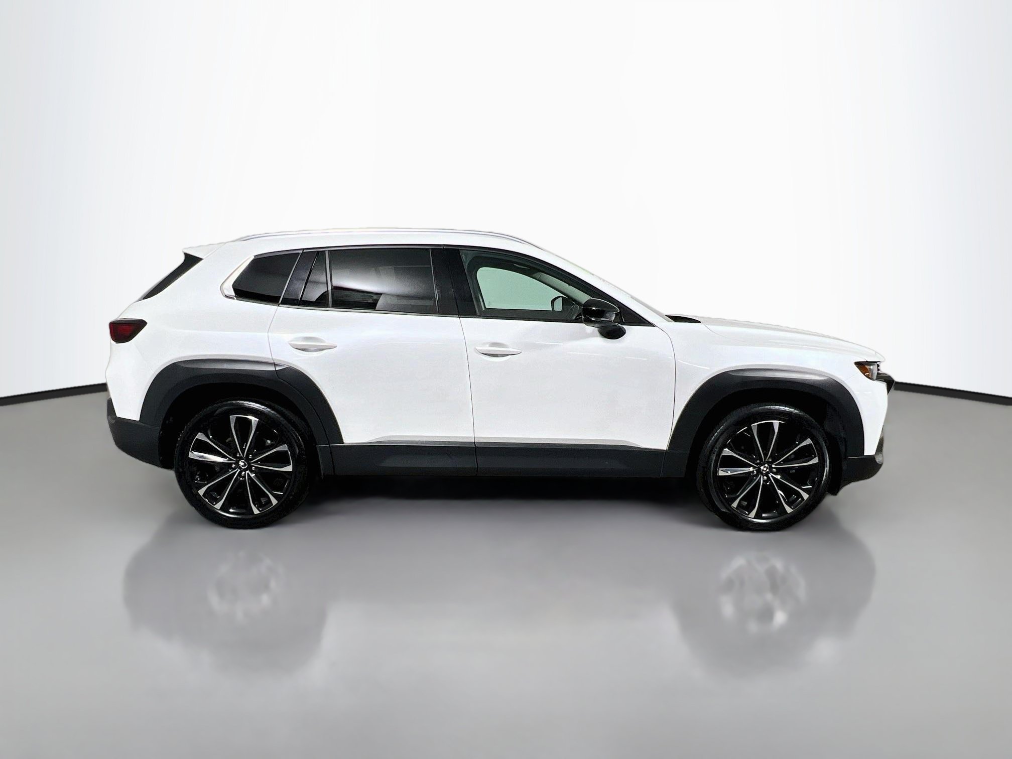 Used 2025 MAZDA CX-50 AWD 2.5 S w/ Premium Plus Pkg image 3