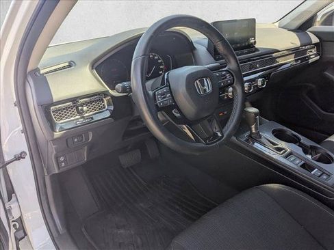 Used 2023 Honda Civic EX image 10