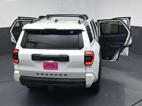Used 2026 Toyota 4Runner TRD Off-Road Premium AWD/4WD image 26