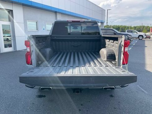 Used 2024 Chevrolet Silverado 1500 RST w/ Convenience Package II AWD/4WD image 18