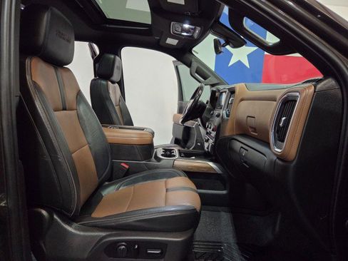 Used 2020 Chevrolet Silverado 2500 High Country w/ Z71 Off-Road Package image 10