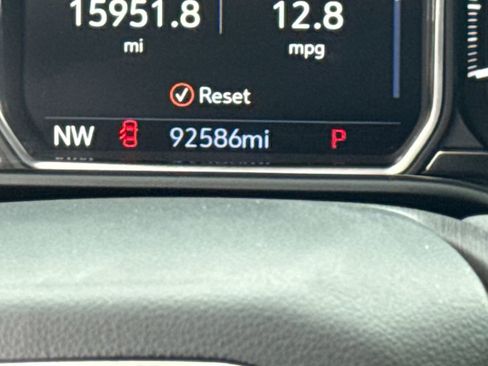 Certified 2021 GMC Sierra 2500 AT4 w/ AT4 Premium Plus Package image 31