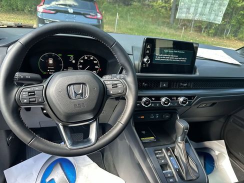 New 2025 Honda CR-V Sport-L image 11